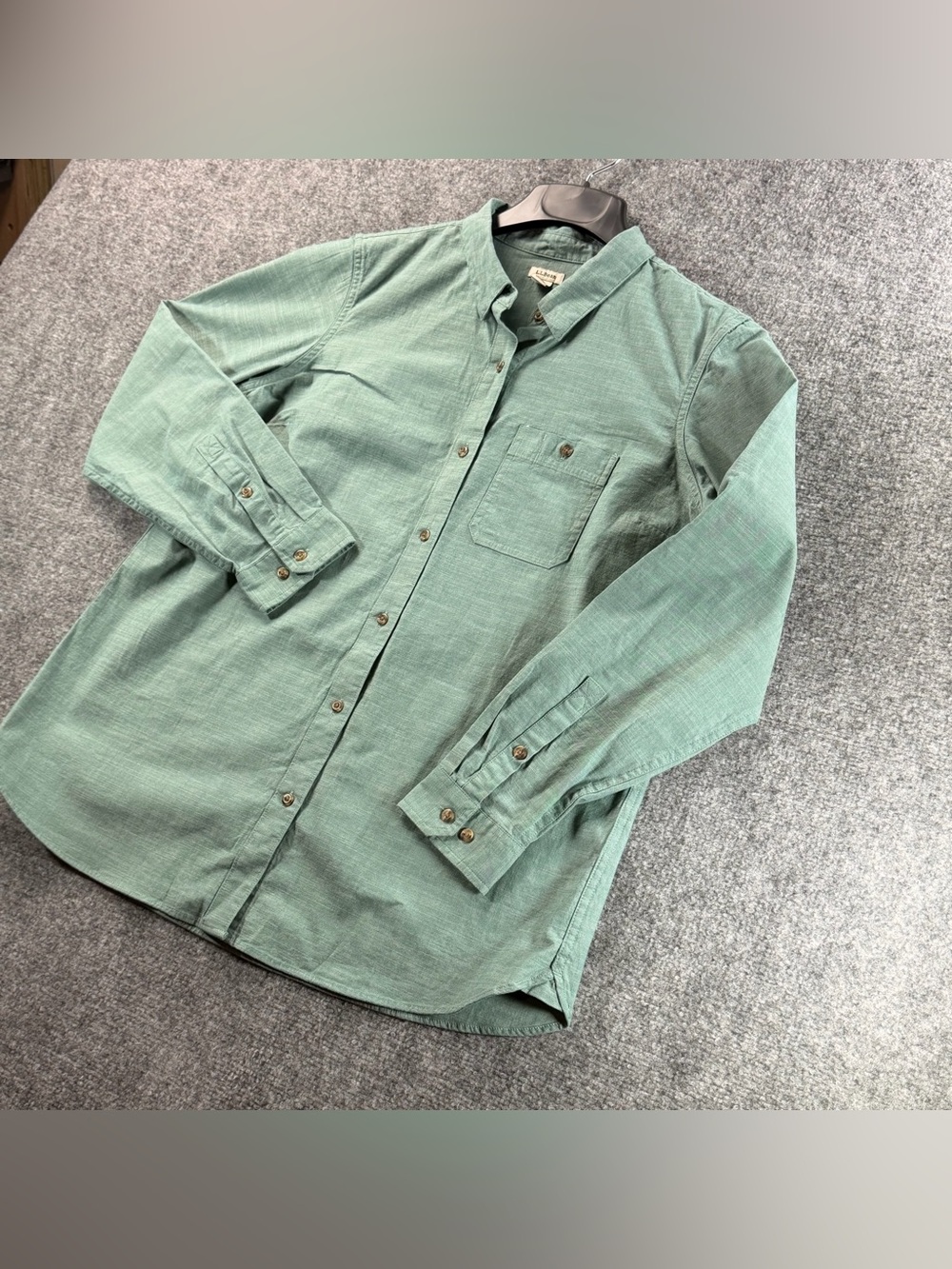 L.L.Bean Women’s  Long Sleeve Button Front Shirt XL